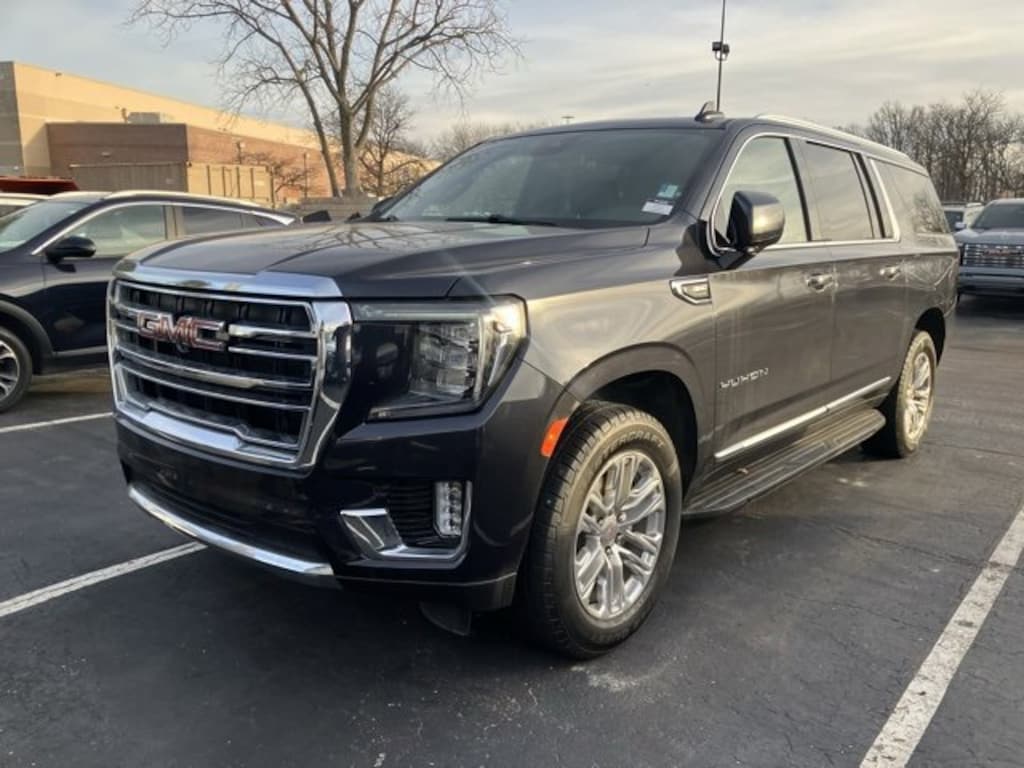 Used 2023 GMC Yukon XL SLT SUV