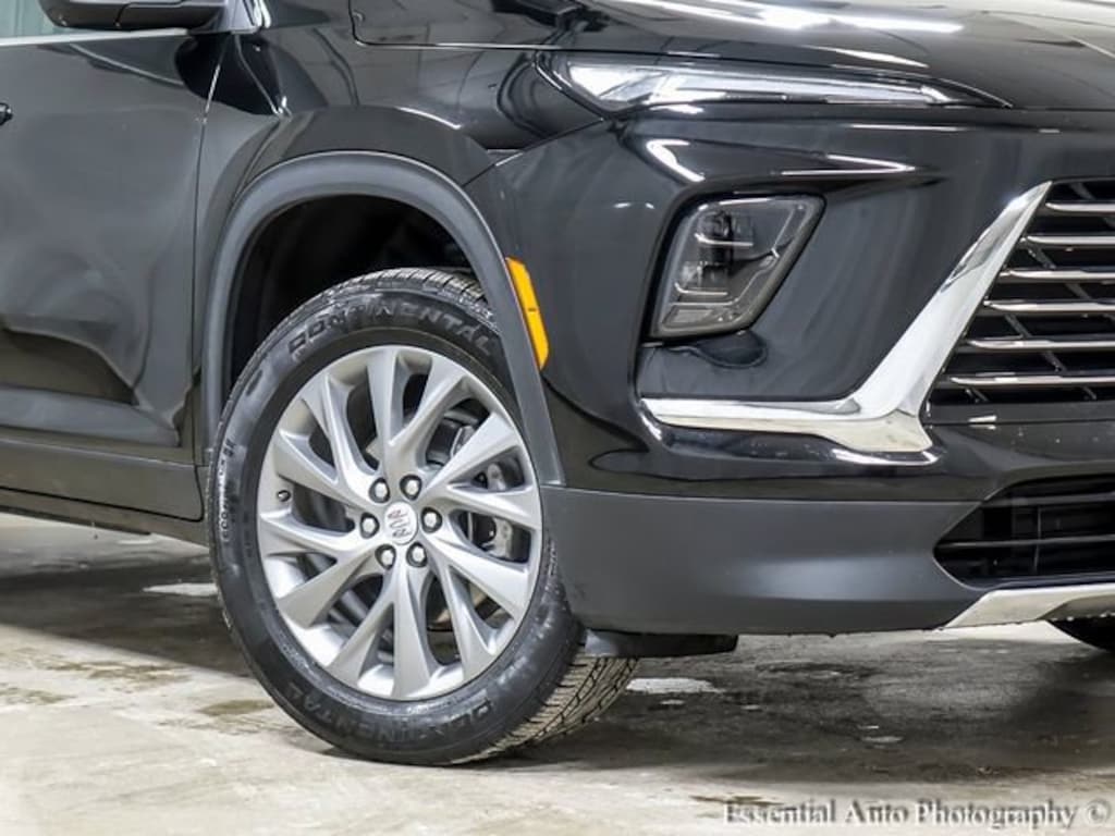 Used 2025 Buick Enclave Preferred SUV