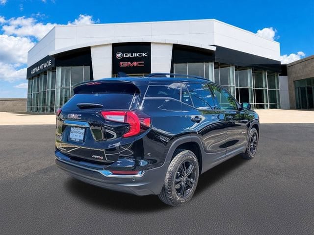 2023 GMC Terrain AT4 - Photo 9