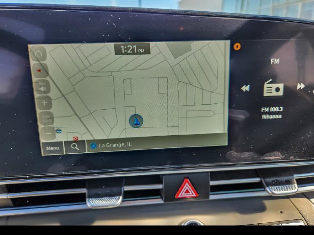 2025 Hyundai Elantra SEL - Photo 16