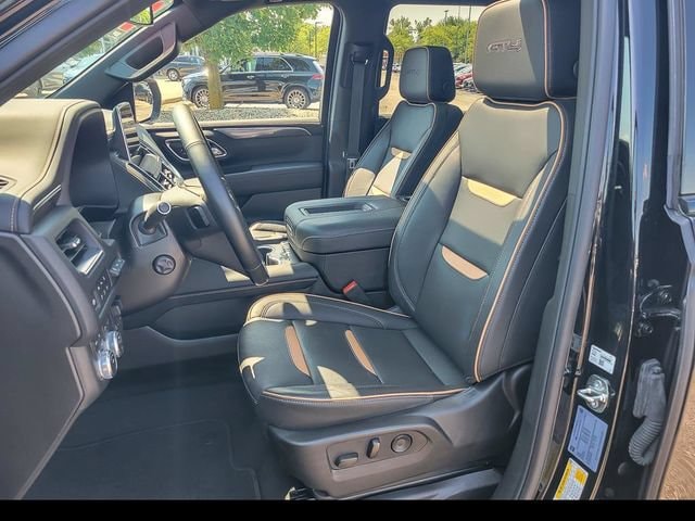 2024 GMC Yukon AT4 - Photo 13