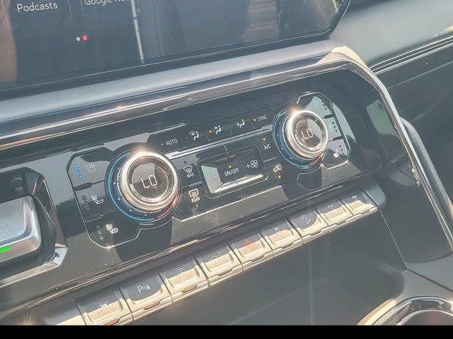 2023 GMC Sierra 1500 AT4X - Photo 23