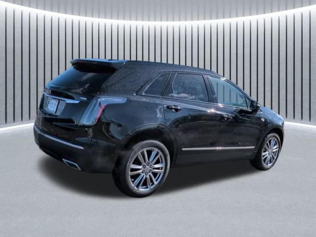 Used 2022 CADILLAC XT5 Sport SUV