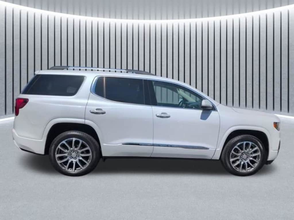 Used 2023 GMC Acadia Denali SUV