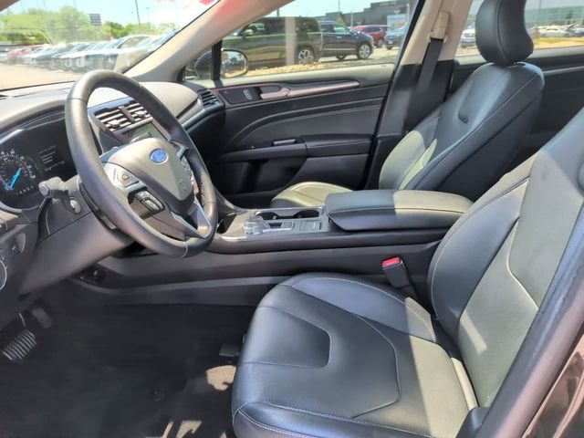2019 Ford Fusion Titanium - Photo 16