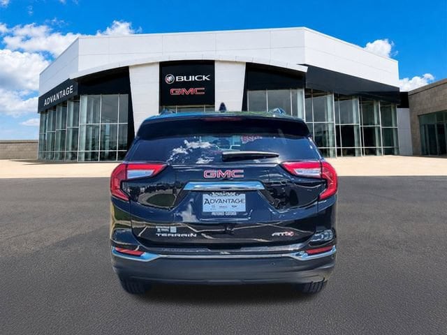 2023 GMC Terrain AT4 - Photo 8