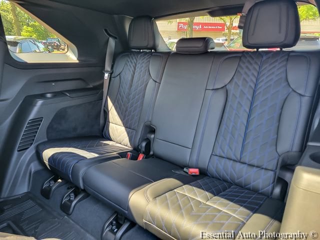 2026 Cadillac Escalade IQ Sport - Photo 13