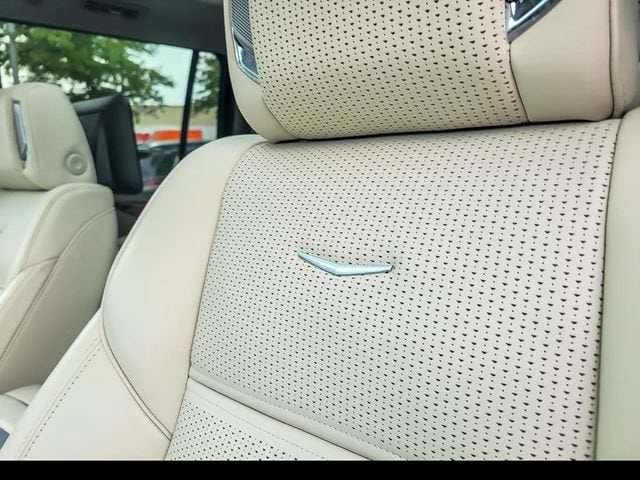 2024 Cadillac Escalade ESV Sport Platinum - Photo 17