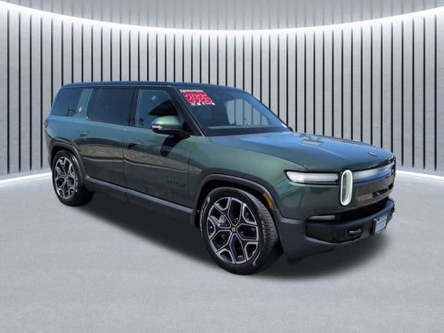 2025 Rivian R1S Adventure Dual Standard's photo