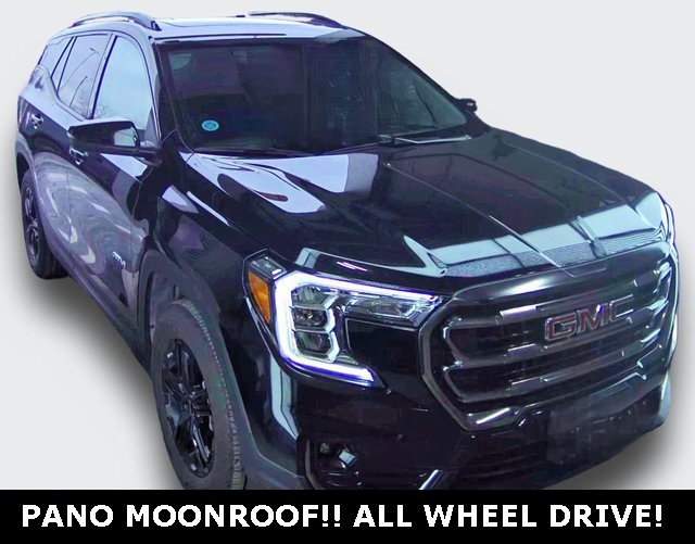 2022 GMC Terrain AT4's photo