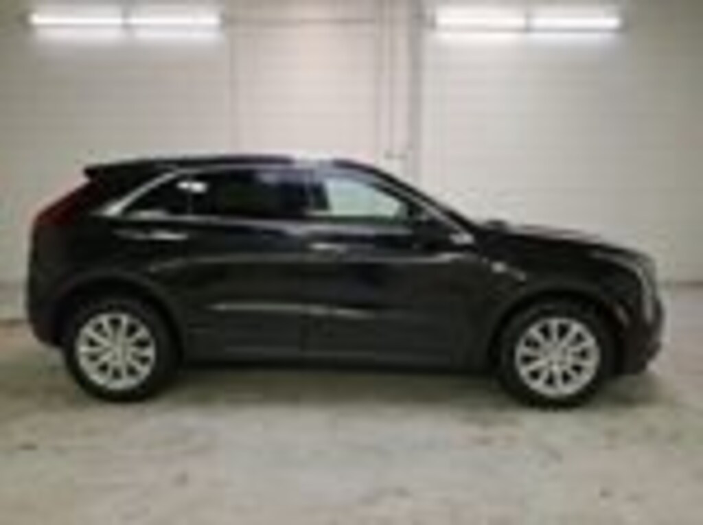 Used 2023 CADILLAC XT4 Luxury SUV