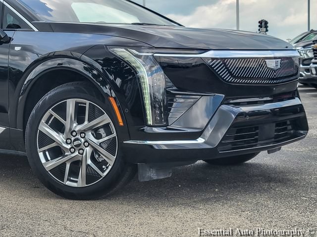 Certified 2025 Cadillac OPTIQ Luxury 2 with VIN 3GYK3DMR2SS141058 for sale in Hodgkins, IL