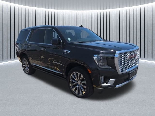 2021 GMC Yukon 4WD Denali's photo