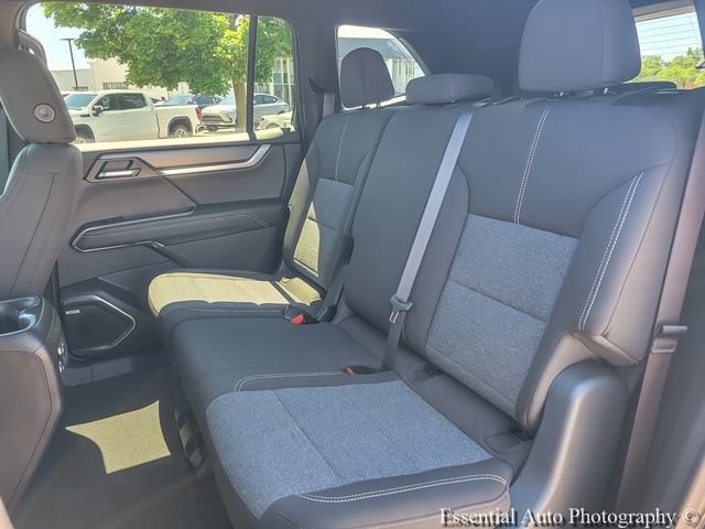 2025 GMC Acadia Elevation - Photo 11