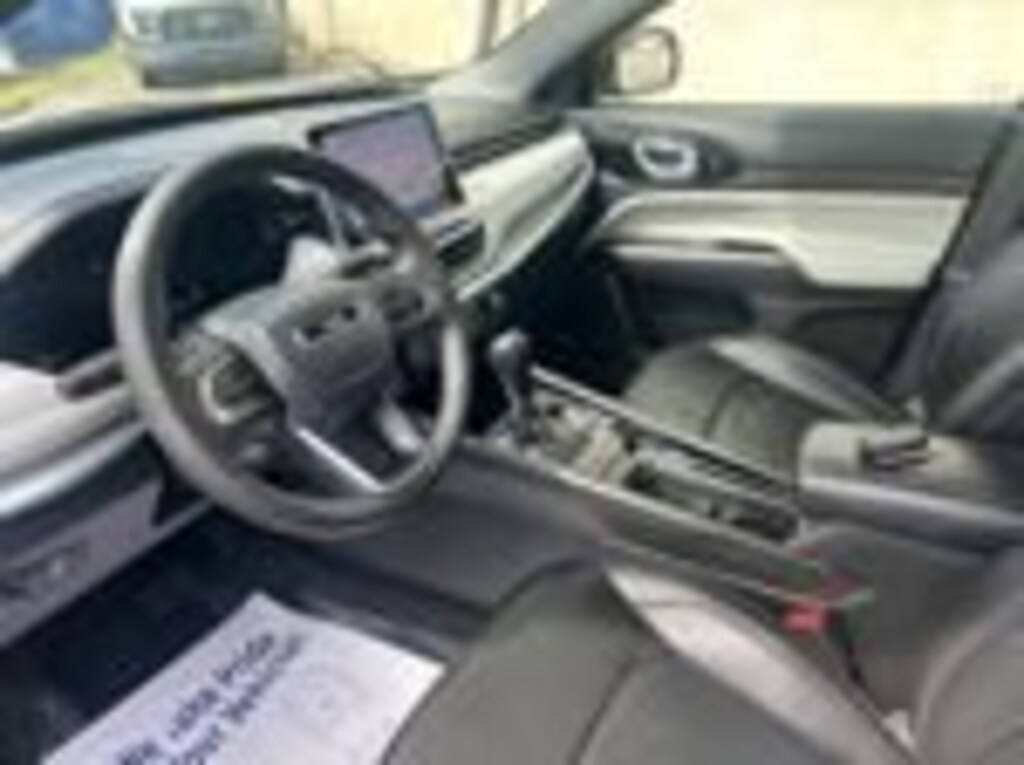 Used 2025 Jeep Compass Limited