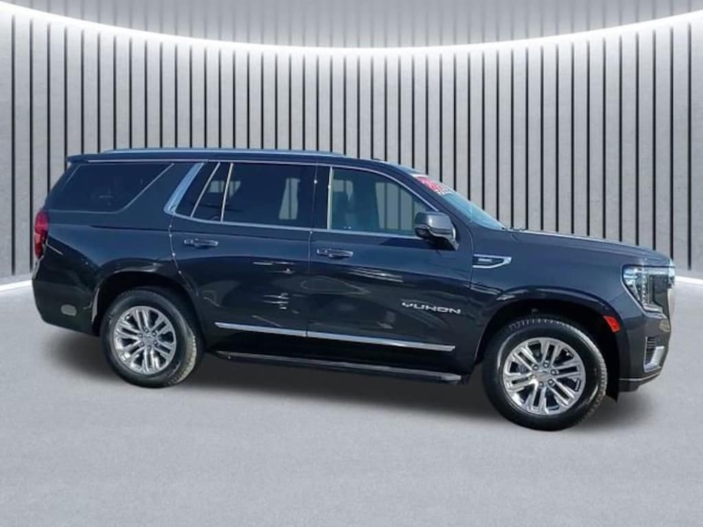 Used 2023 GMC Yukon SLT SUV