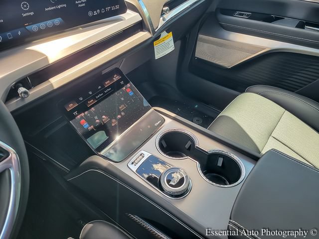 2026 Cadillac VISTIQ Sport - Photo 20