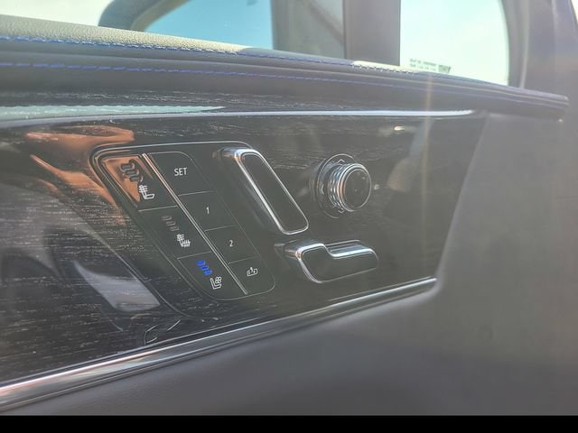 2026 Cadillac Escalade IQL Sport - Photo 16