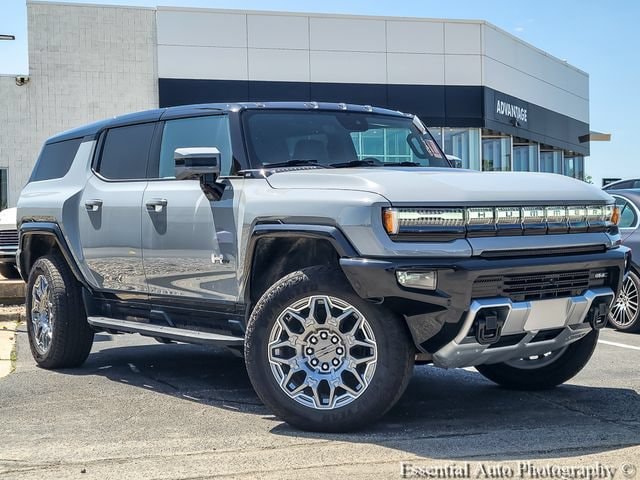 2025 GMC Hummer EV 3X SUV's photo