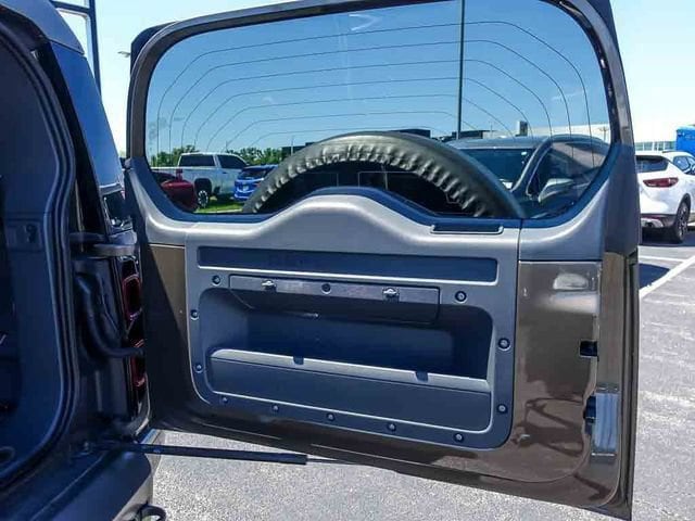 2022 Land Rover Defender X-Dynamic HSE - Photo 27