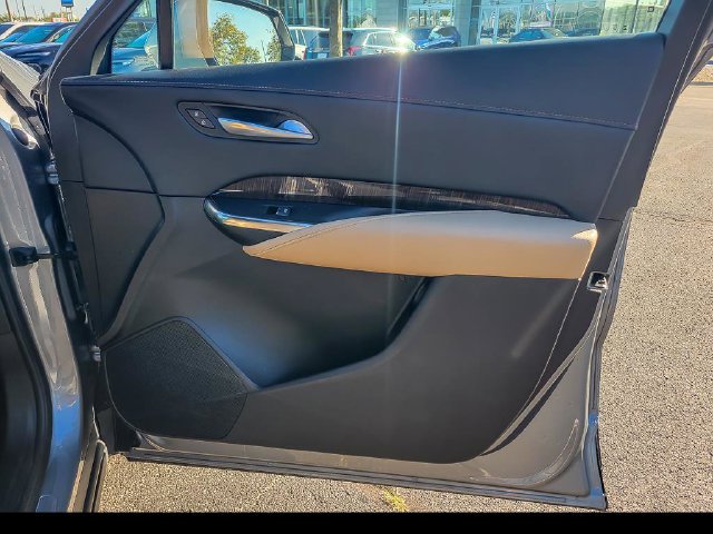 2025 Cadillac XT4 Premium Luxury - Photo 21