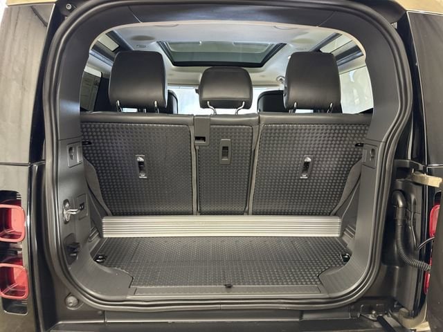 2022 Land Rover Defender X-Dynamic HSE - Photo 27