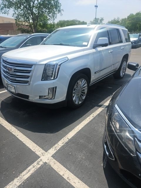 2016 Cadillac Escalade AWD Platinum's photo
