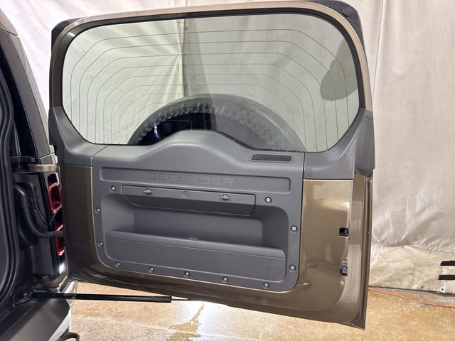 2022 Land Rover Defender X-Dynamic HSE - Photo 26