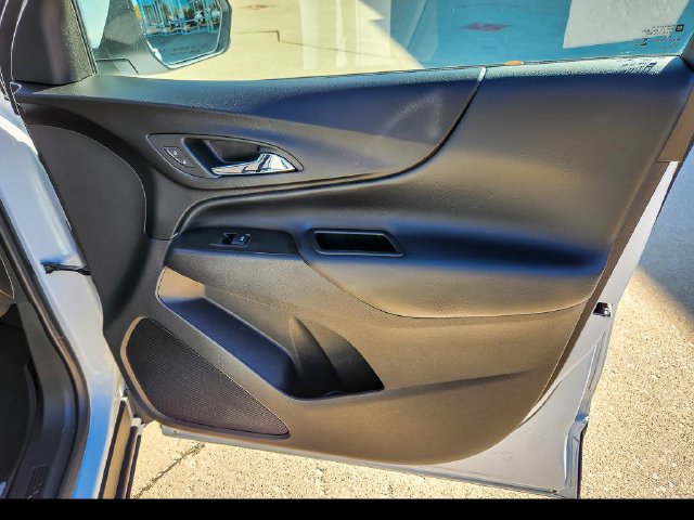 2024 Chevrolet Equinox LT - Photo 21