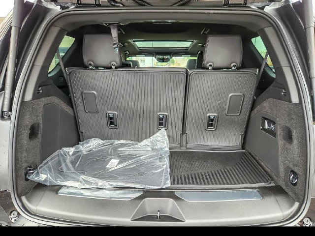 2027 Cadillac Escalade Luxury - Photo 28