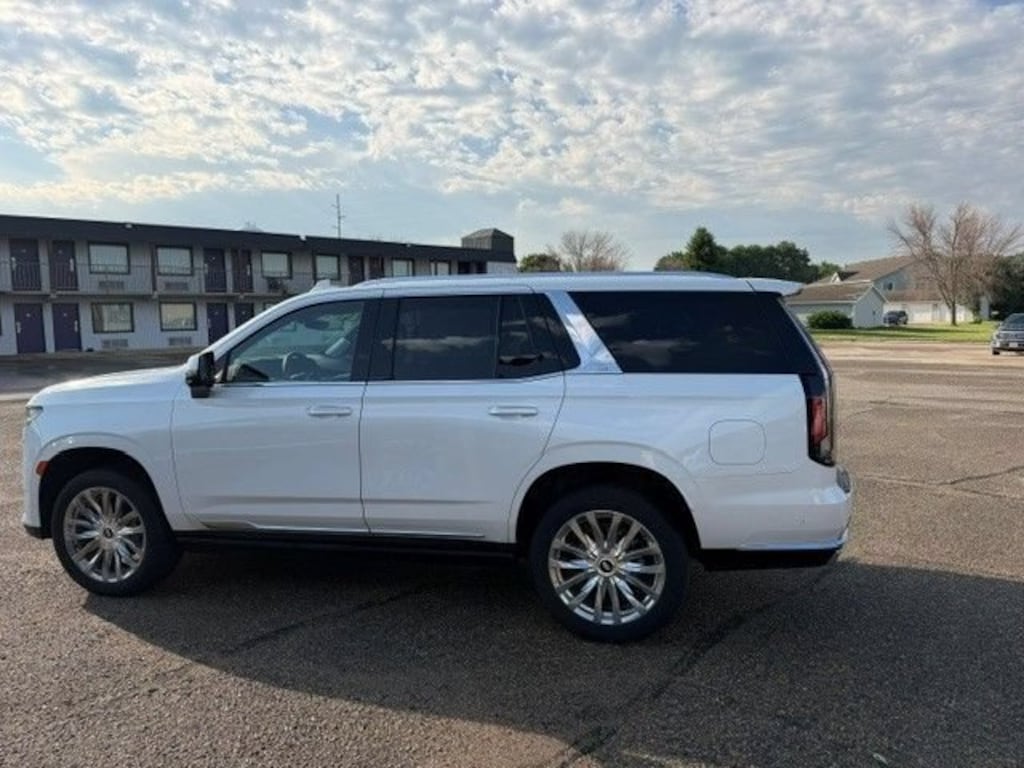 Used 2024 CADILLAC Escalade Premium Luxury SUV