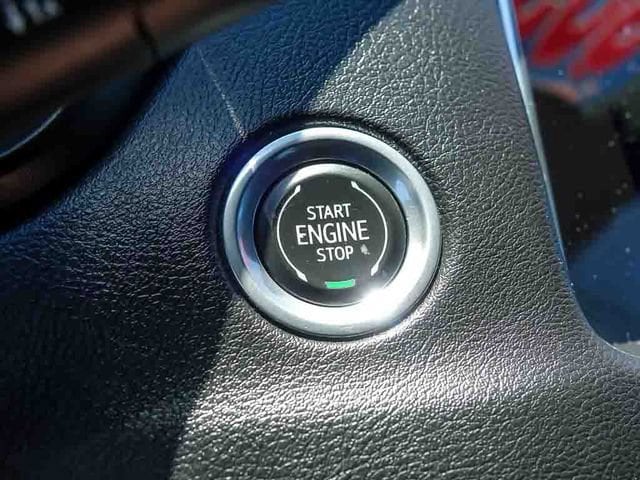2023 Cadillac XT4 Premium Luxury - Photo 18