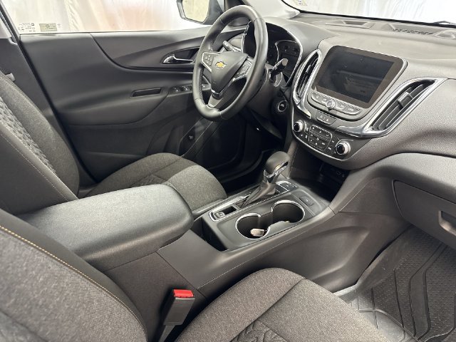 2024 Chevrolet Equinox LT - Photo 27