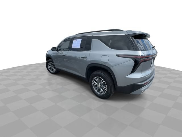2025 Chevrolet Traverse LT - Photo 6