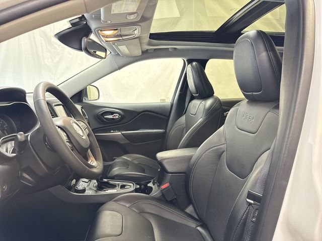 2022 Jeep Cherokee Latitude Lux - Photo 11