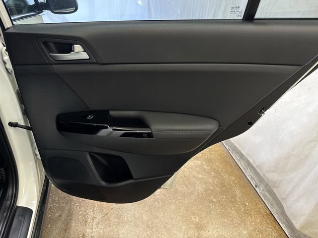 2022 Kia Sportage EX - Photo 25