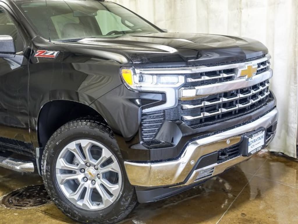 New 2026 Chevrolet Silverado 1500 LTZ Truck