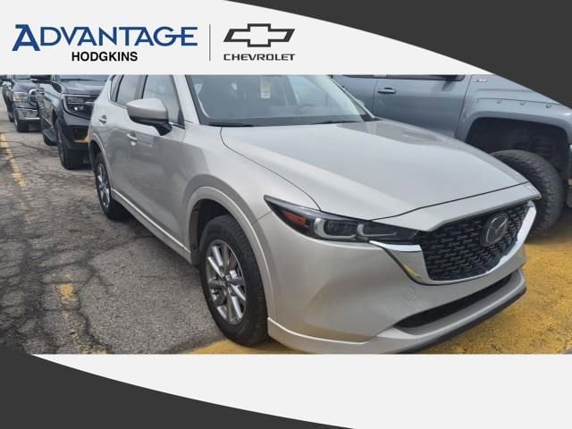 2025 Mazda CX-5 S Preferred package Auto AWD's photo