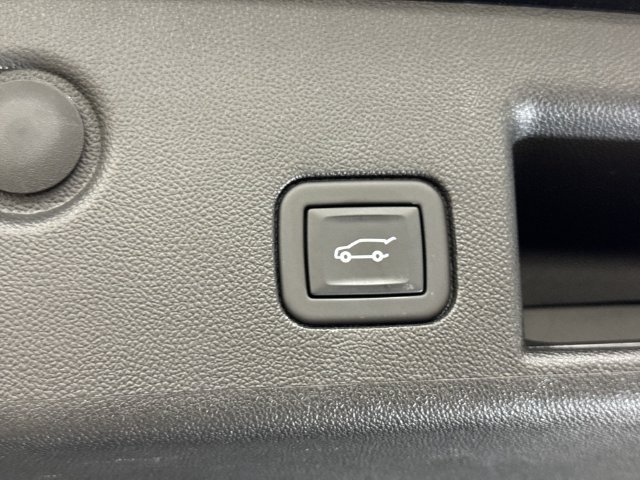 2024 Chevrolet Equinox LT - Photo 24