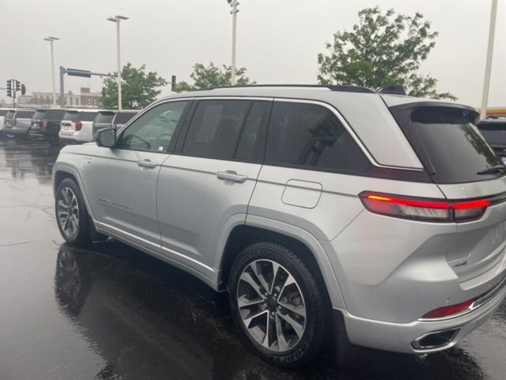Used 2022 Jeep Grand Cherokee 4xe Overland 4x4 SUV