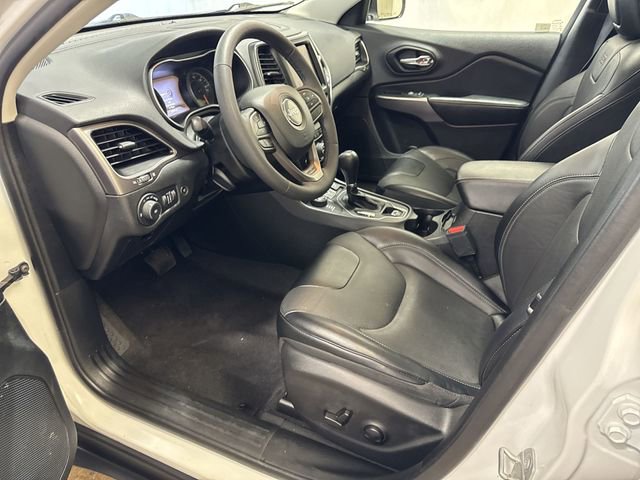 2022 Jeep Cherokee Latitude Lux - Photo 12