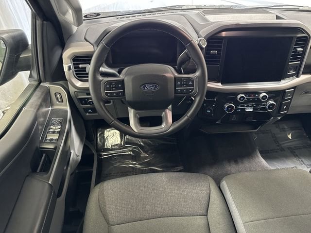 2025 Ford F-150 XLT - Photo 14