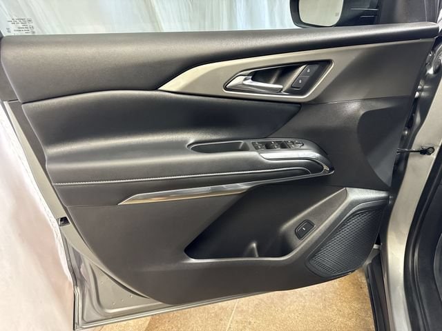 2025 Chevrolet Traverse LT - Photo 24