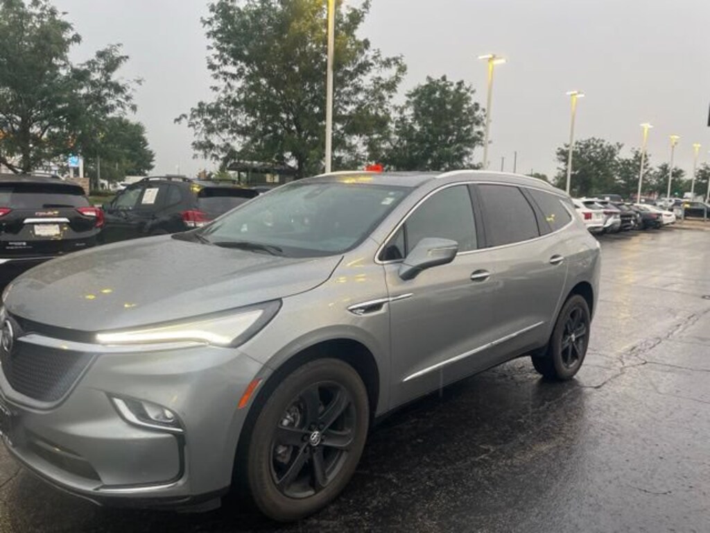 Used 2024 Buick Enclave Essence SUV