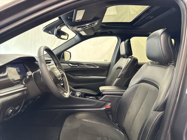 2023 Jeep Grand Cherokee Altitude - Photo 11