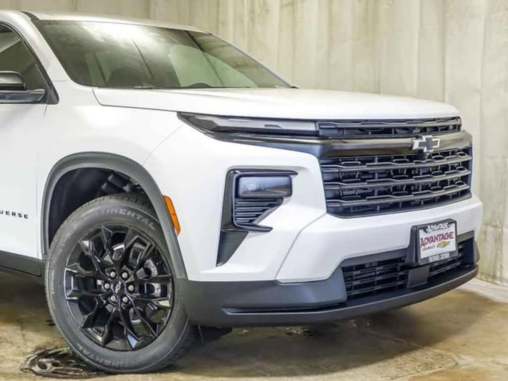 New 2026 Chevrolet Traverse LT SUV