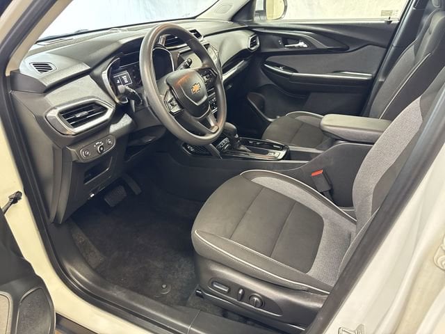 2023 Chevrolet TrailBlazer LT - Photo 11