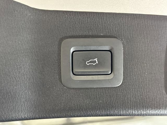 2025 Mazda CX-5 S Preferred package - Photo 24