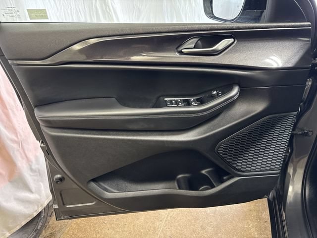 2023 Jeep Grand Cherokee Altitude - Photo 22