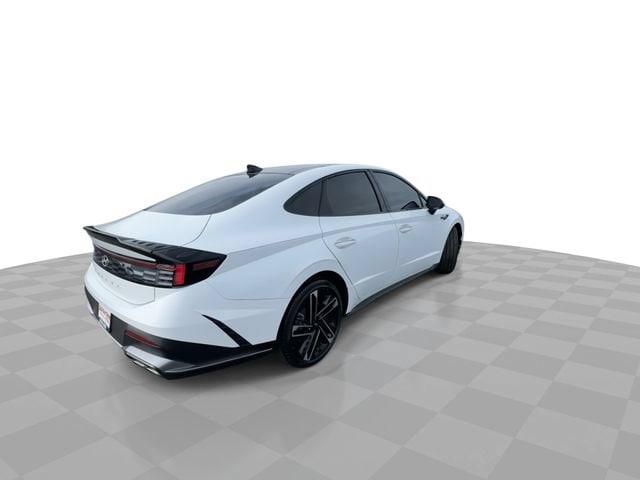 2024 Hyundai Sonata N Line - Photo 8
